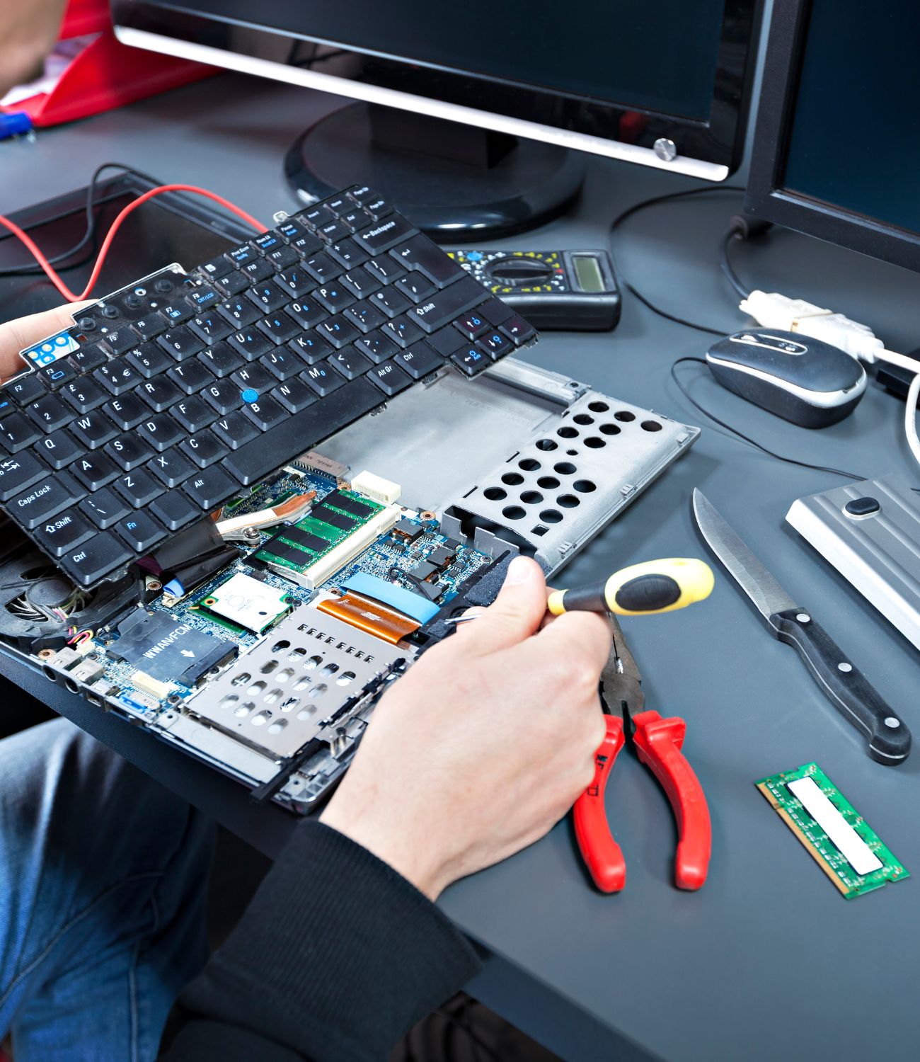 Vệ sinh laptop Cà Mau lấy liền
